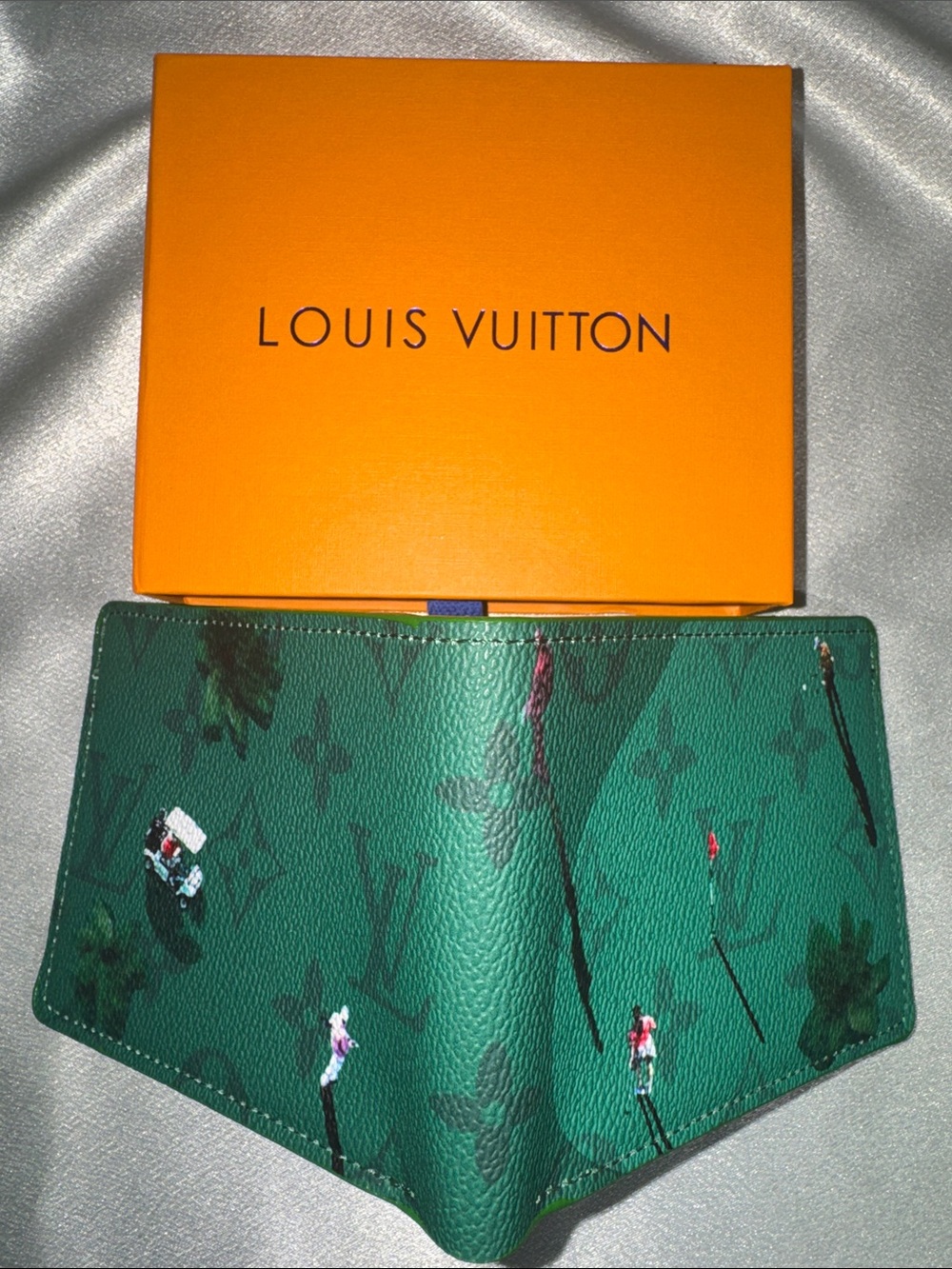 Louis Vuitton Green Monogram Painted Canvas Wallet🔥New! - Picture 3 of 9